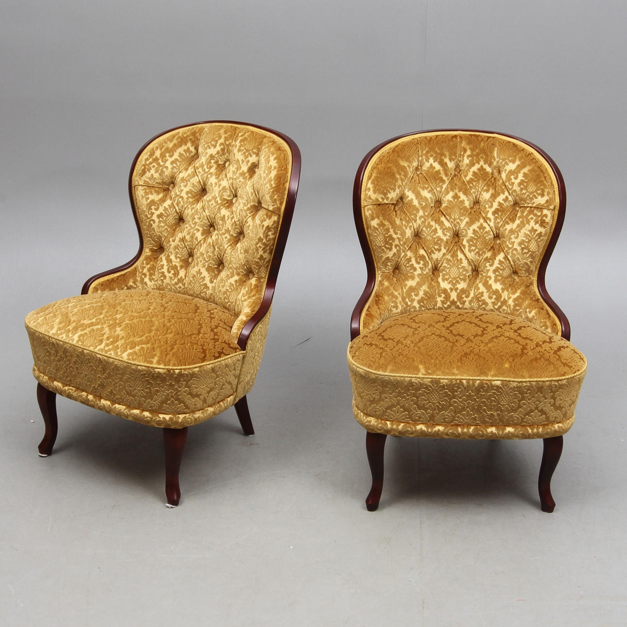 EMMAFÅTÖLJER, 1 par, 19/2000-tal.