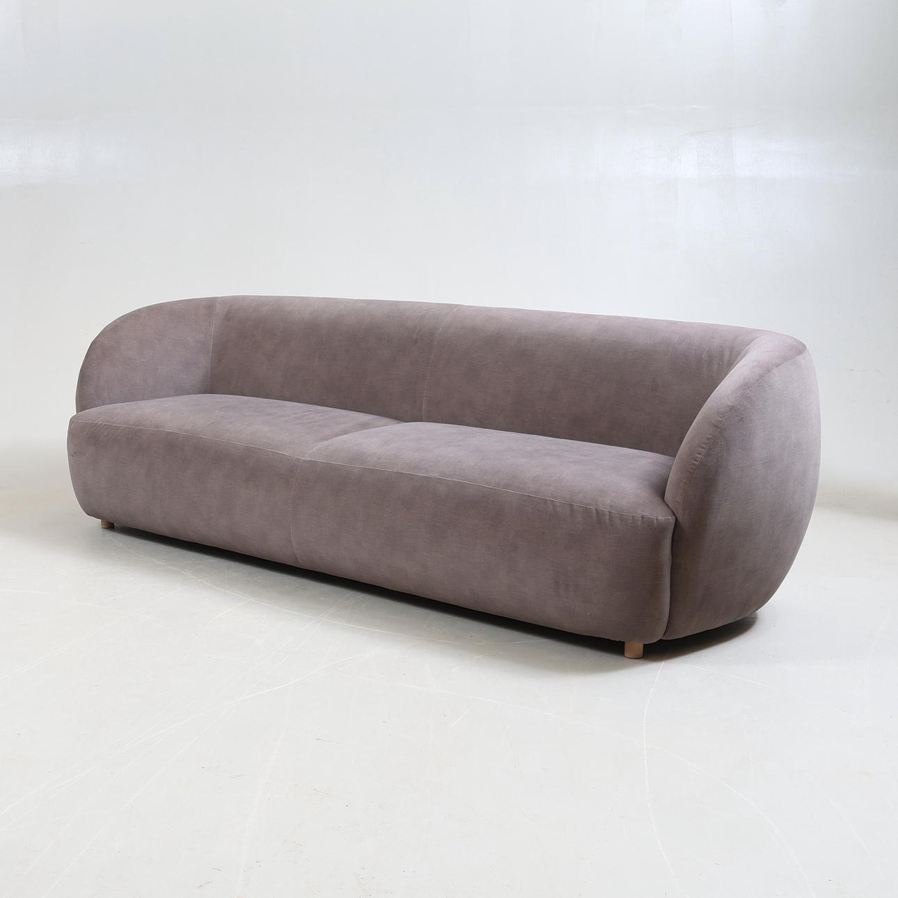 LOUNGE SOFA, organisk form, moderne.