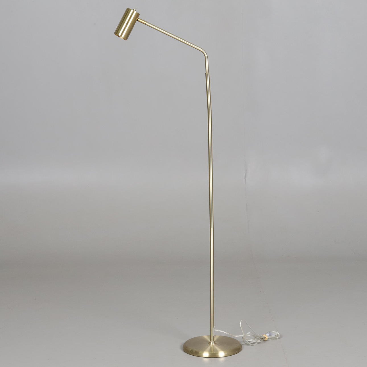 STEHLAMPE. Metall mit Messing-Oberfläche.