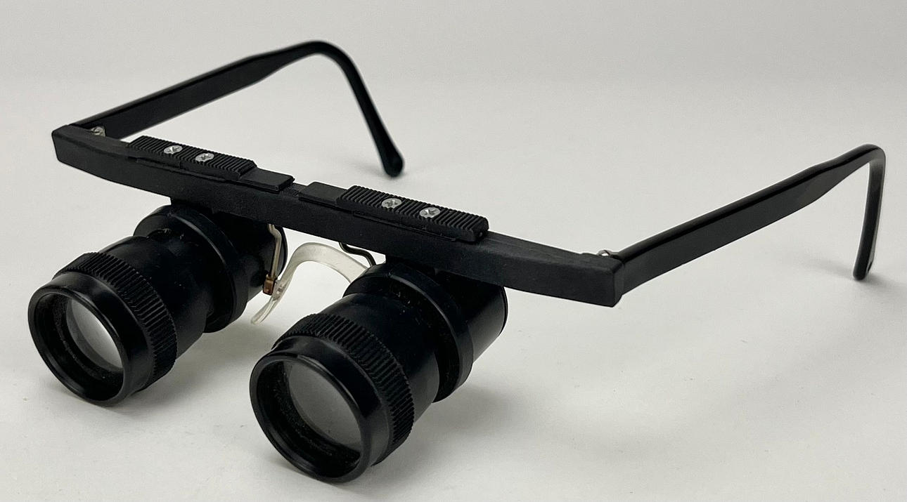 SUURENNUSLASIT, Eschenbach Tele 3x.