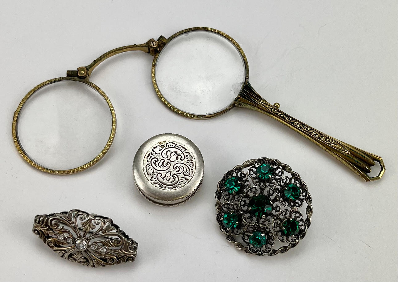 LORNJETT, BROOCHES AND PILLBOX.