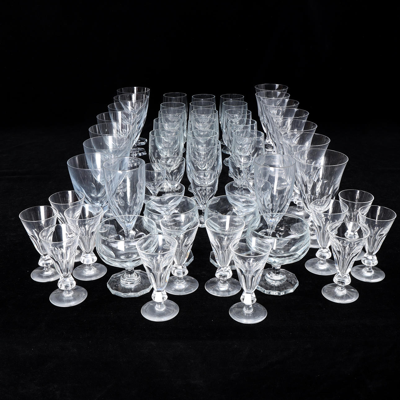 TABLEWARE PARTS, more than 50 pieces, 3 models including Elis Bergh.