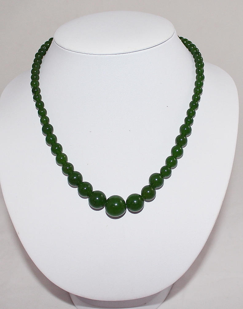 HALSBAND, Jade, Kina.