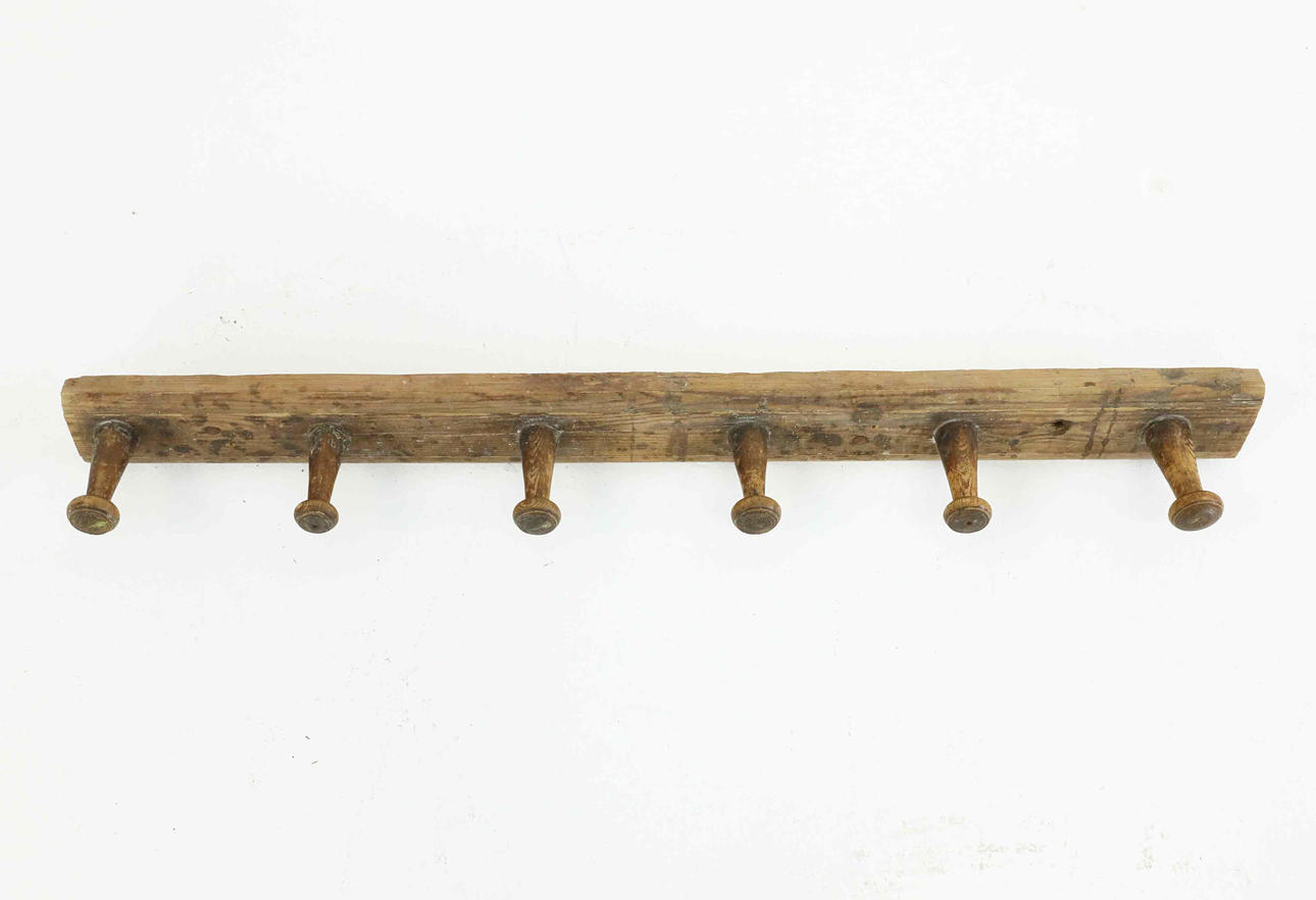 Ein Handwebstuhl, 19. Jahrhundert.