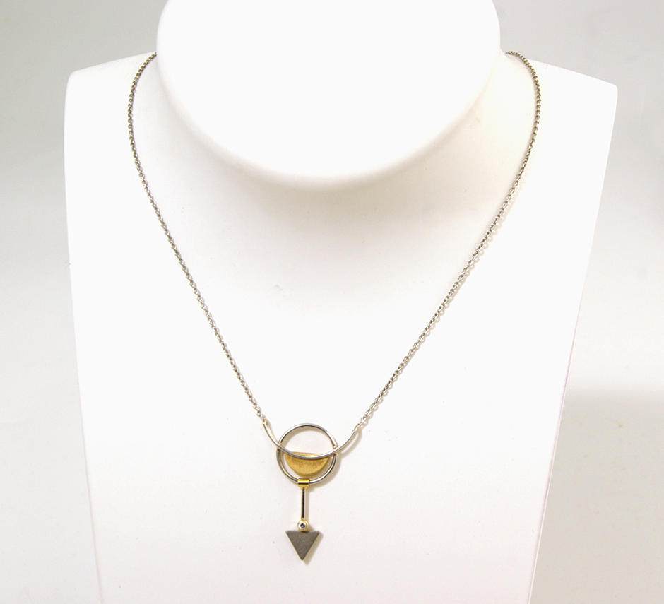 COLLIER med liten diamant, plätering/guld.