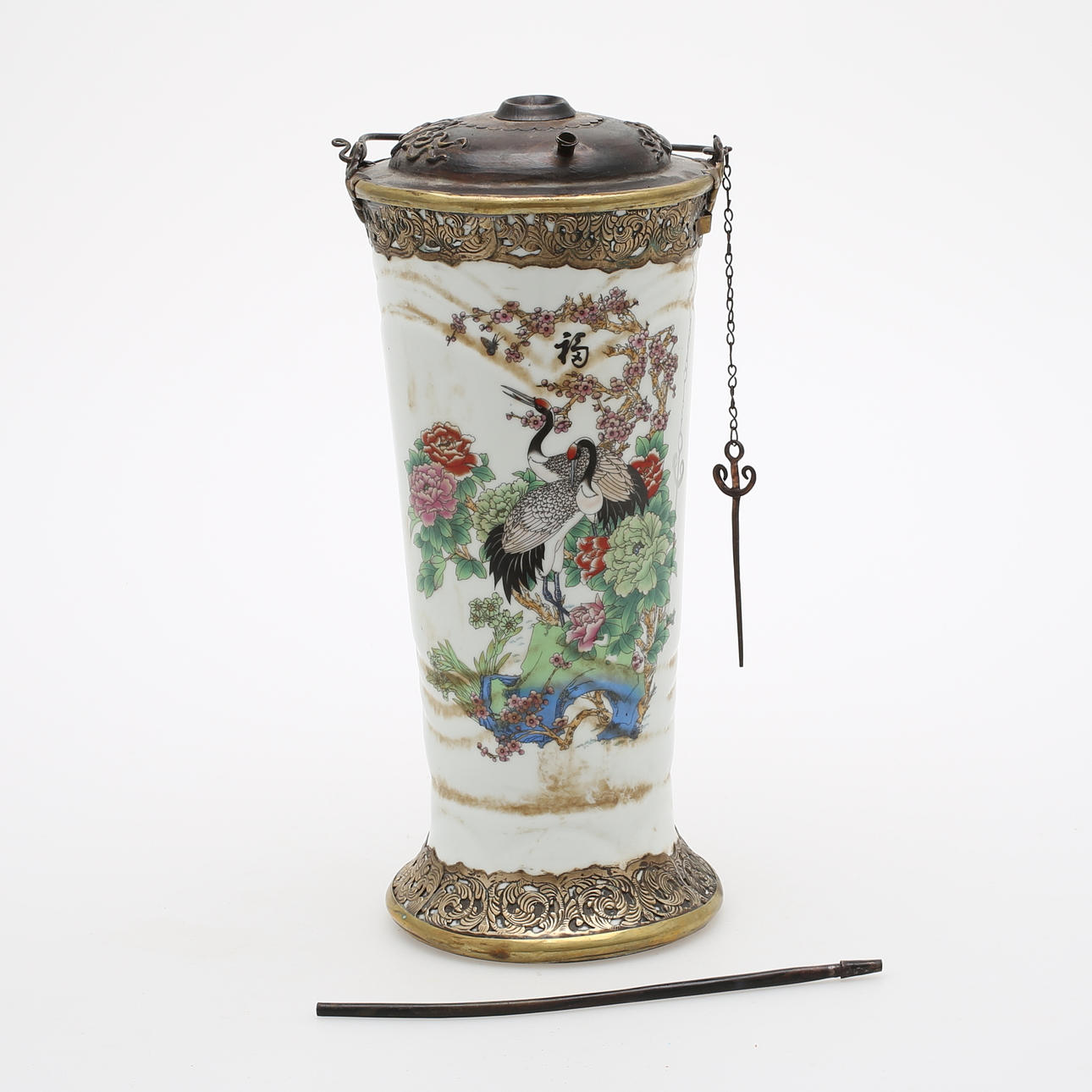 RÖKELSEKÄRL/PIPA, porslin/metall, Kina.