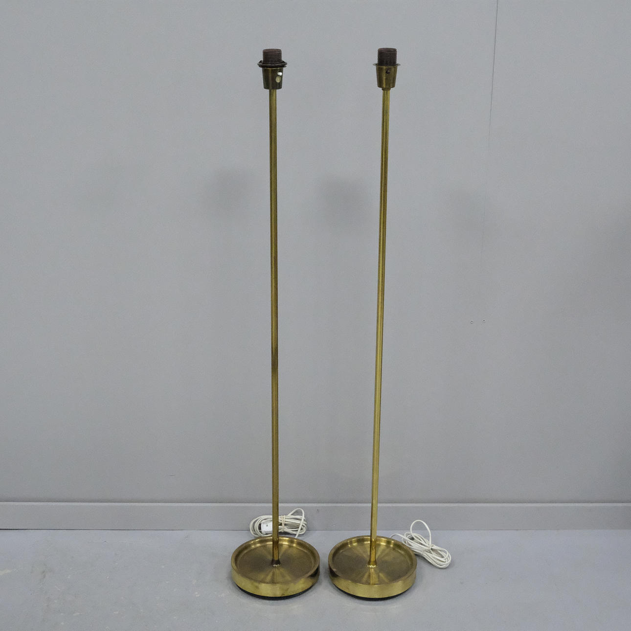 TO GULVLAMPER, FAGERHULTS BELYSNING.