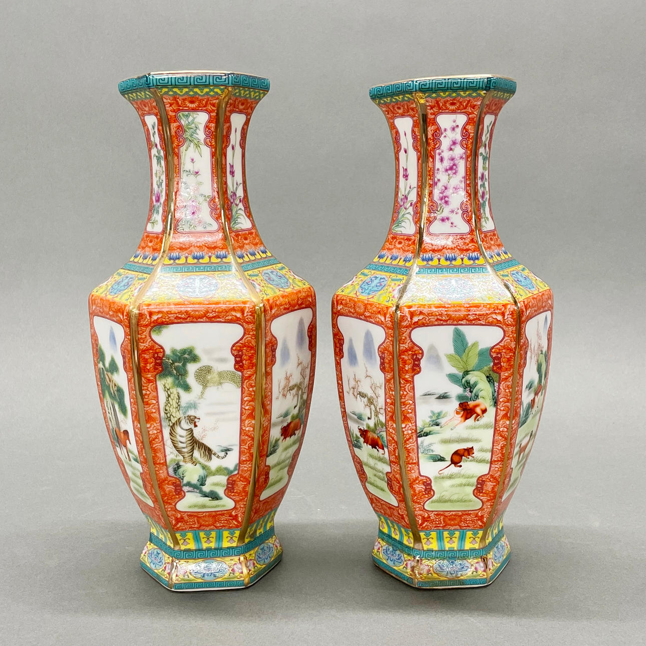 CHINESE PORCELAIN VASES.