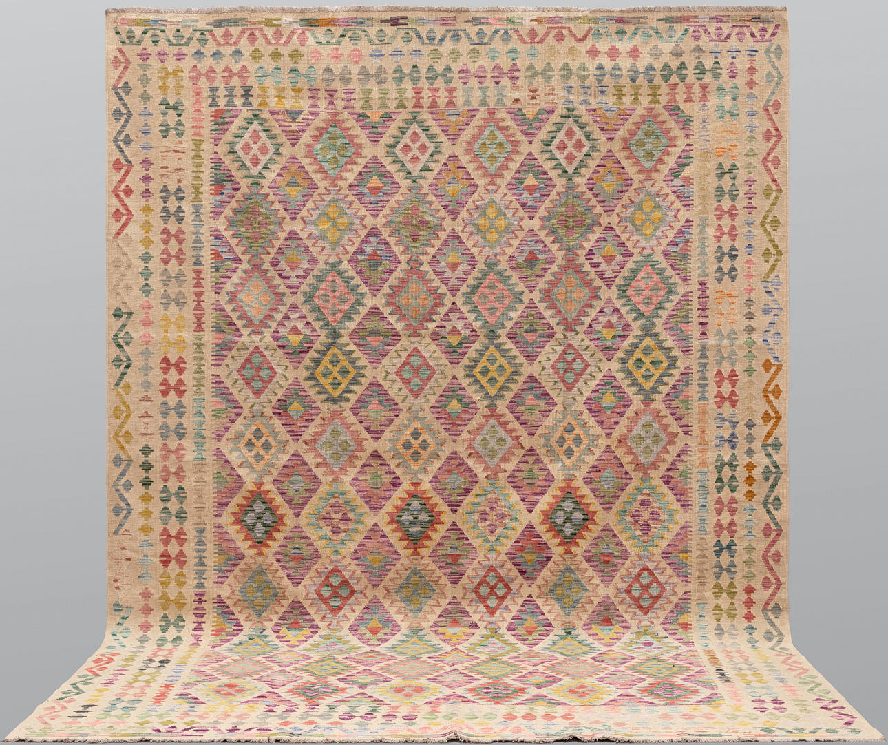 ORIENT CARPET. Kelim Classic Design, 343x251.