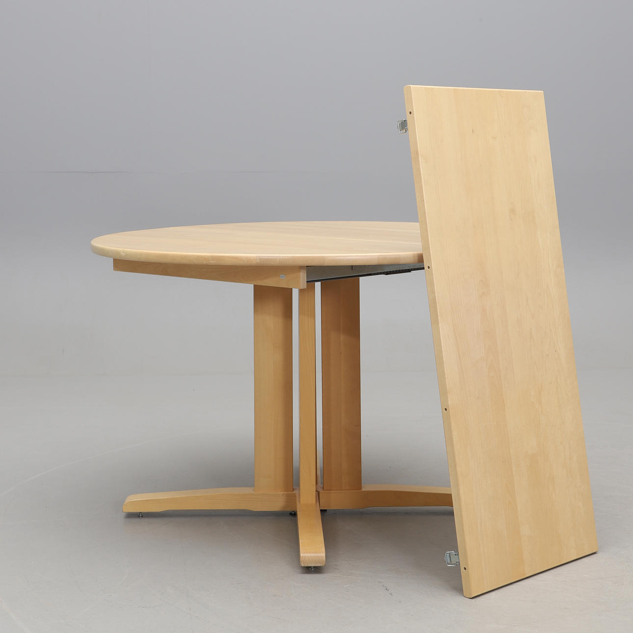 YNGVE EKSTRÖM. Dining table, “Birch”, Stolab, 2011.