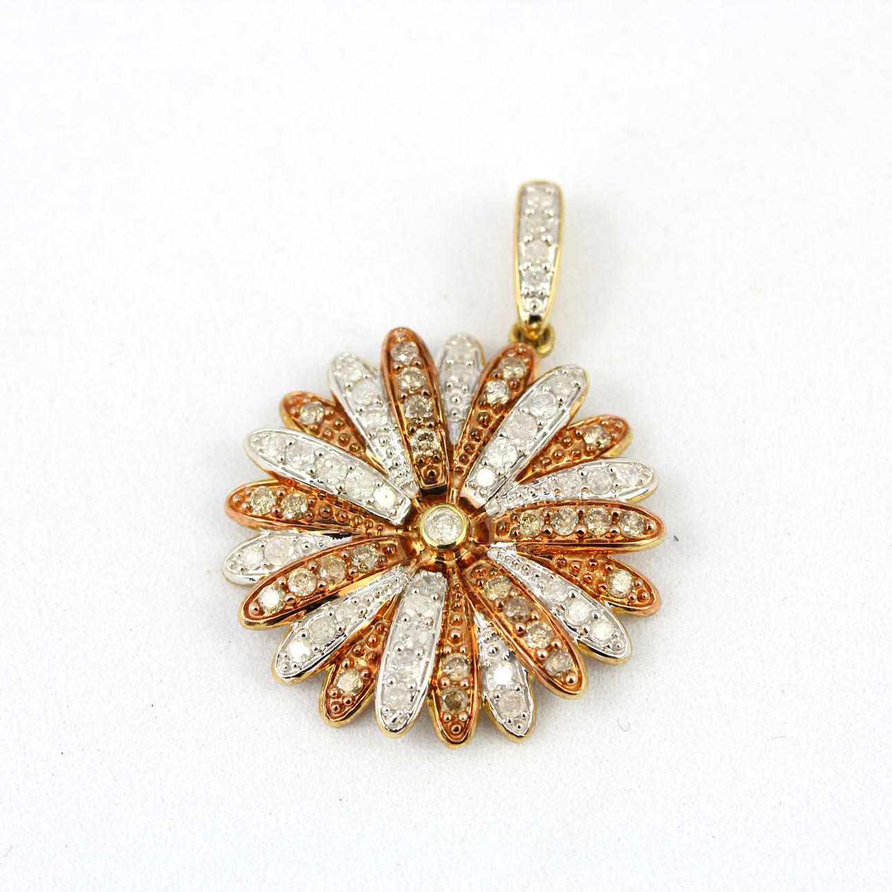 10CT BLOMST DIAMANT VEDHÆNG.