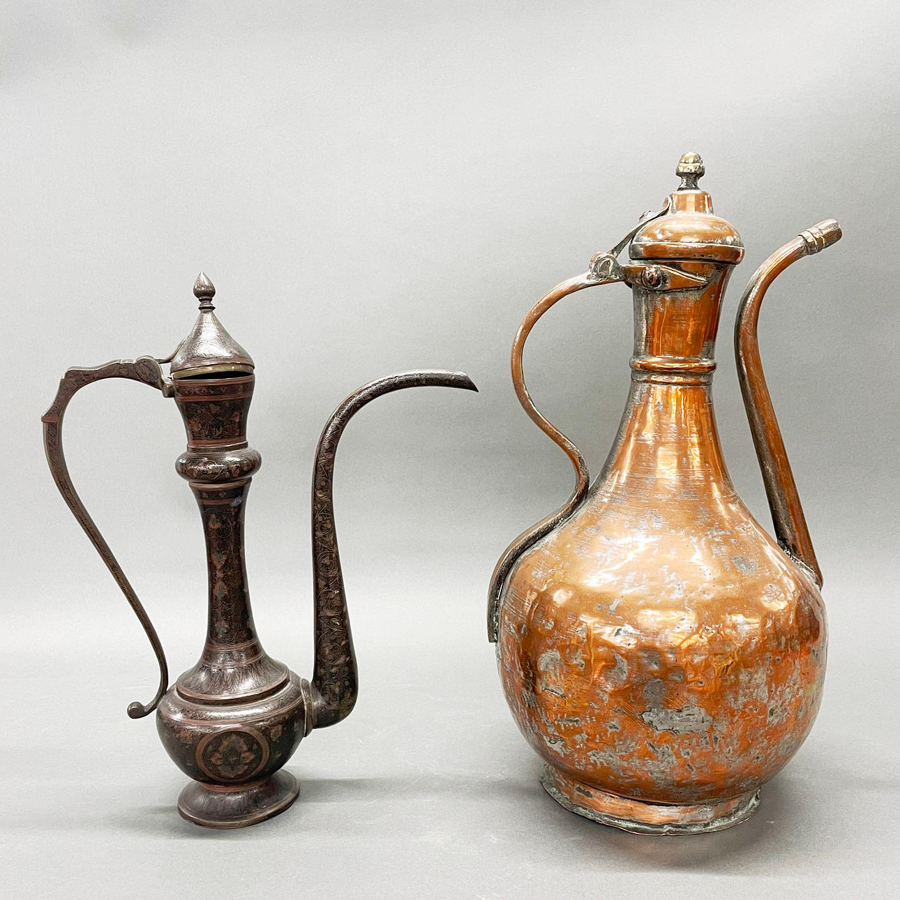 CAFETERA ORIENTAL DE COBRE.