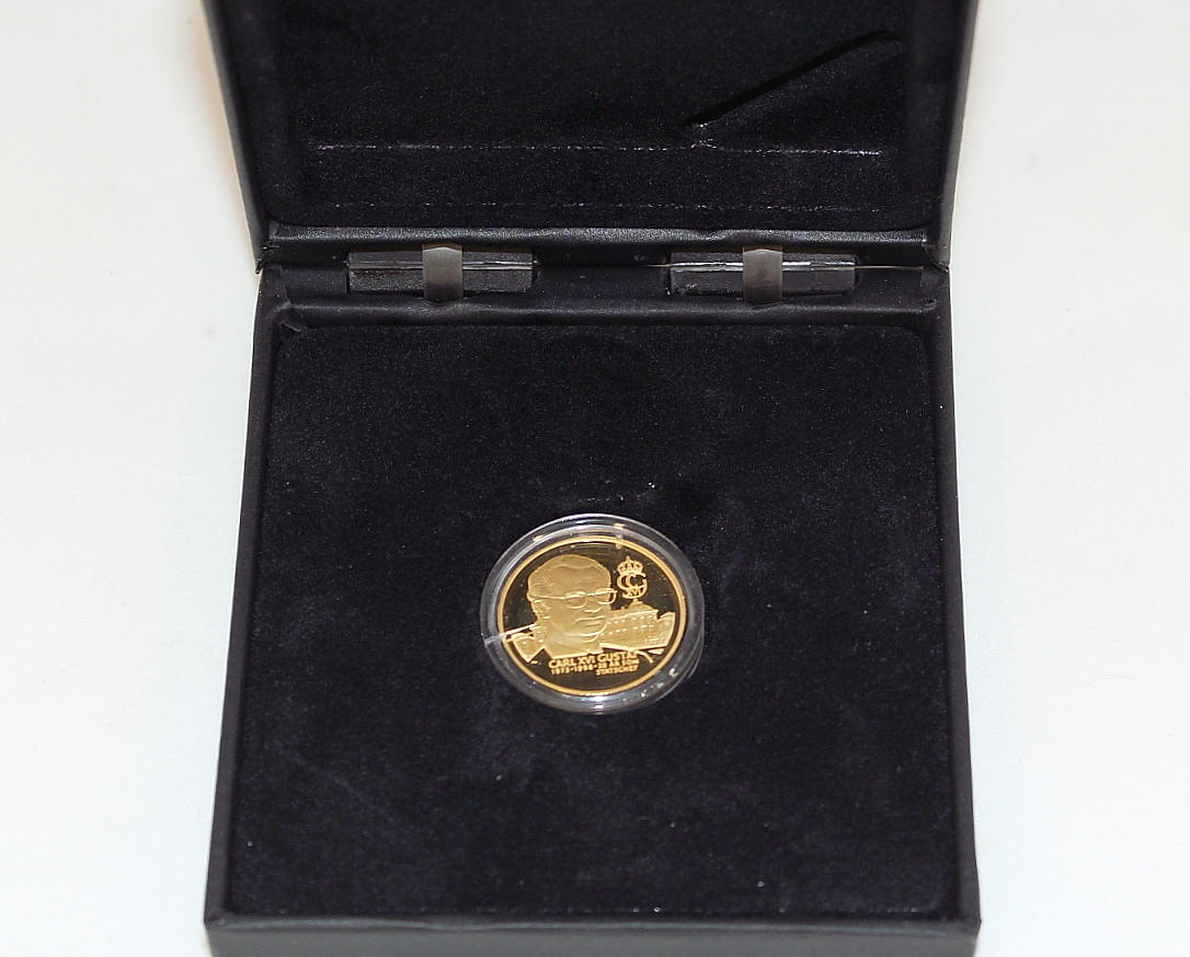 MYNT/MEDALJ, 1 st, Carl XVl Gustav.