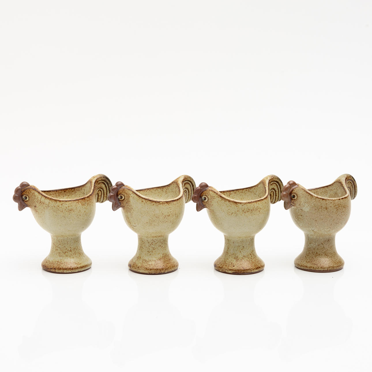 LISA LARSON. Eierbecher, 4 Stück, Keramik.