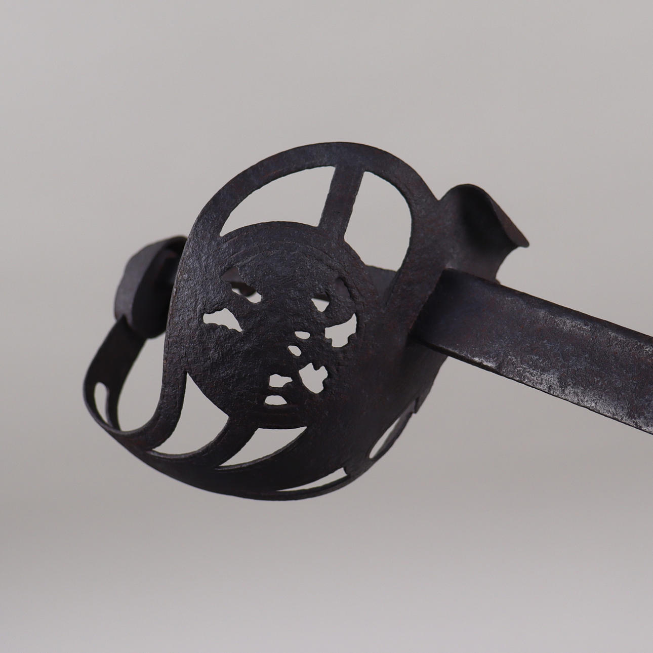 SABEL/VÄRJA, sandsynligvis tysk, jordfund.