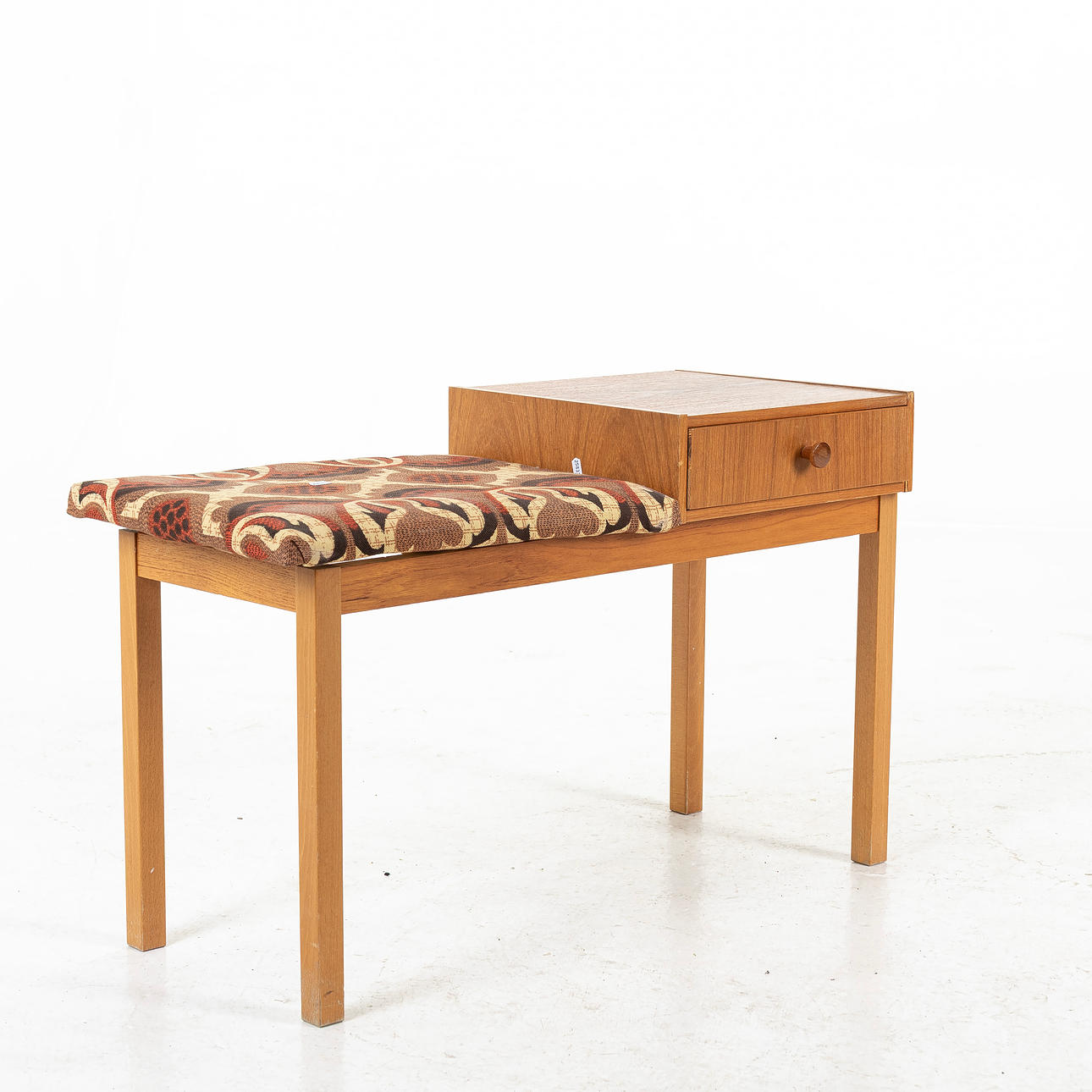 TELEFONBÄNK, Teak, 1900 - talets andra hälft.