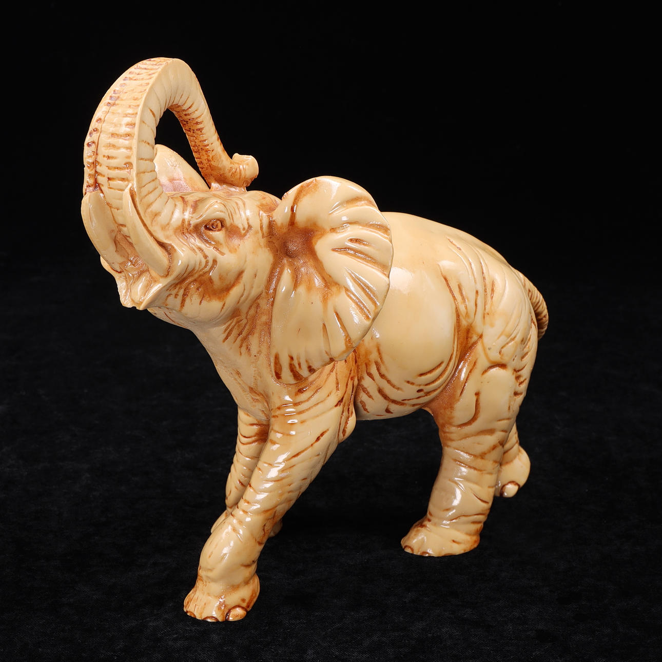 FIGURIN, Art Mass Elephant, 1900-luku.