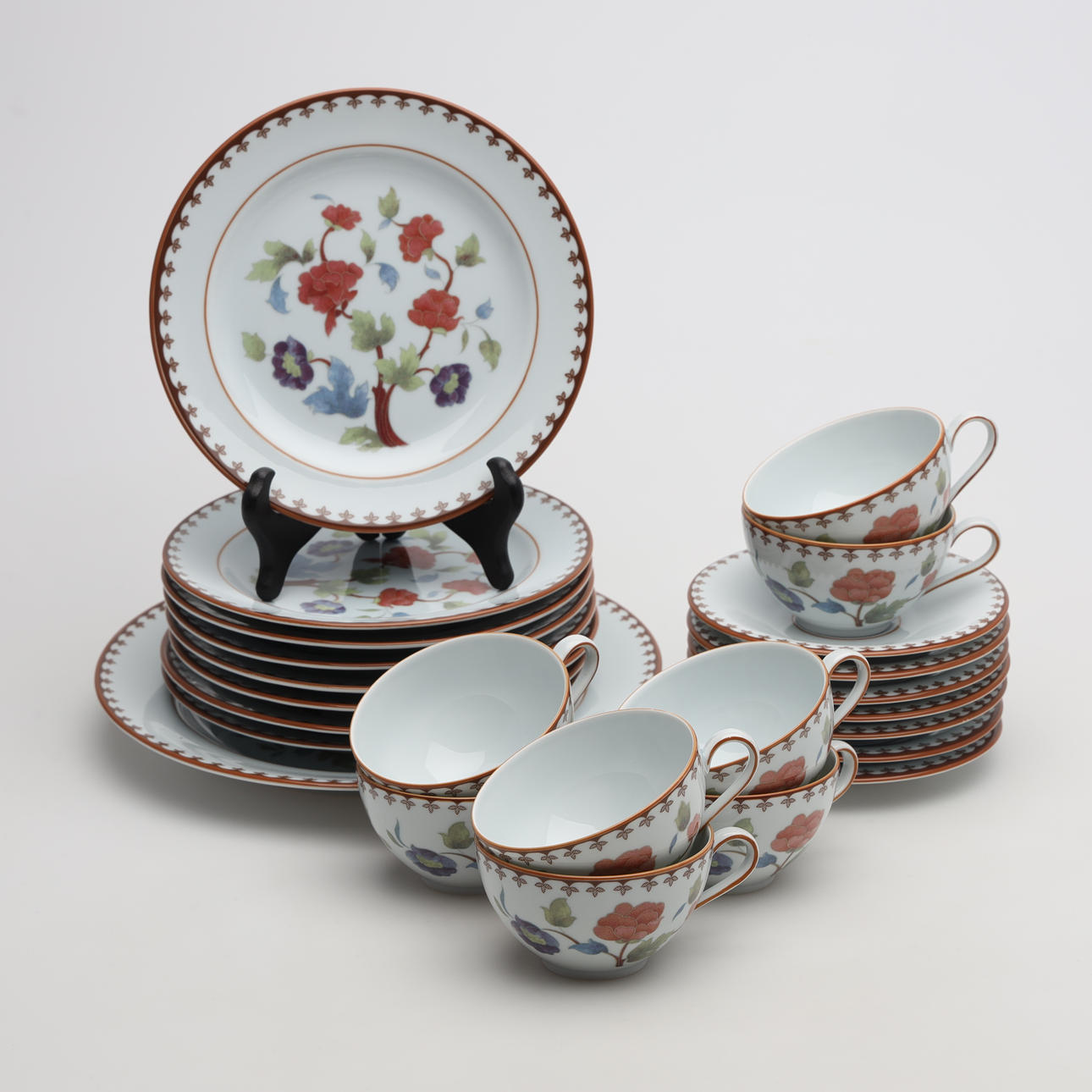 JACKIE LYND. Set af porslinsstentøj, 24 dele, „Eden“, Rörstrand.