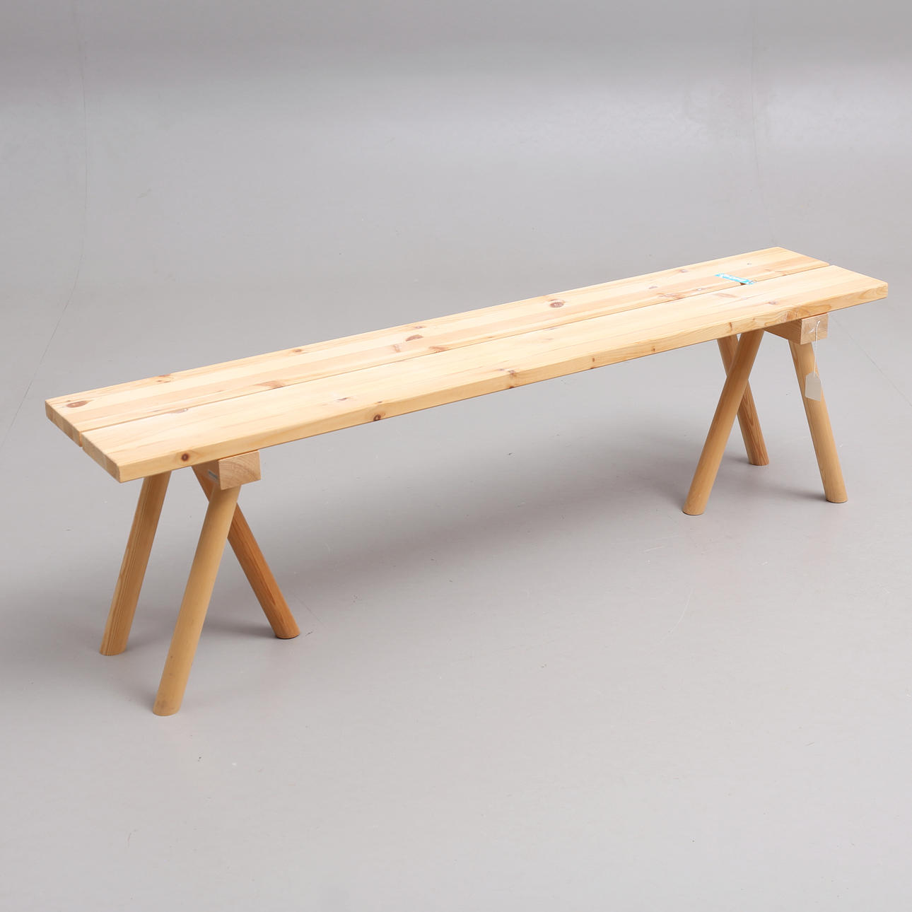 BENCH, pine, design Anna Agger, Industri Design.