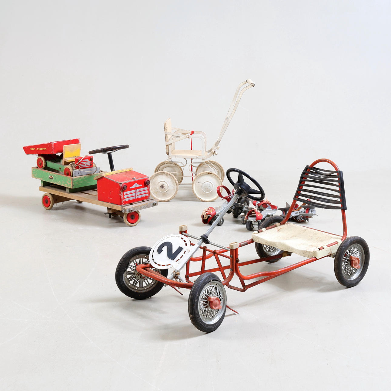 LEKSAKER, 5 delar, bl.a. Brio Express, 1900-tal.