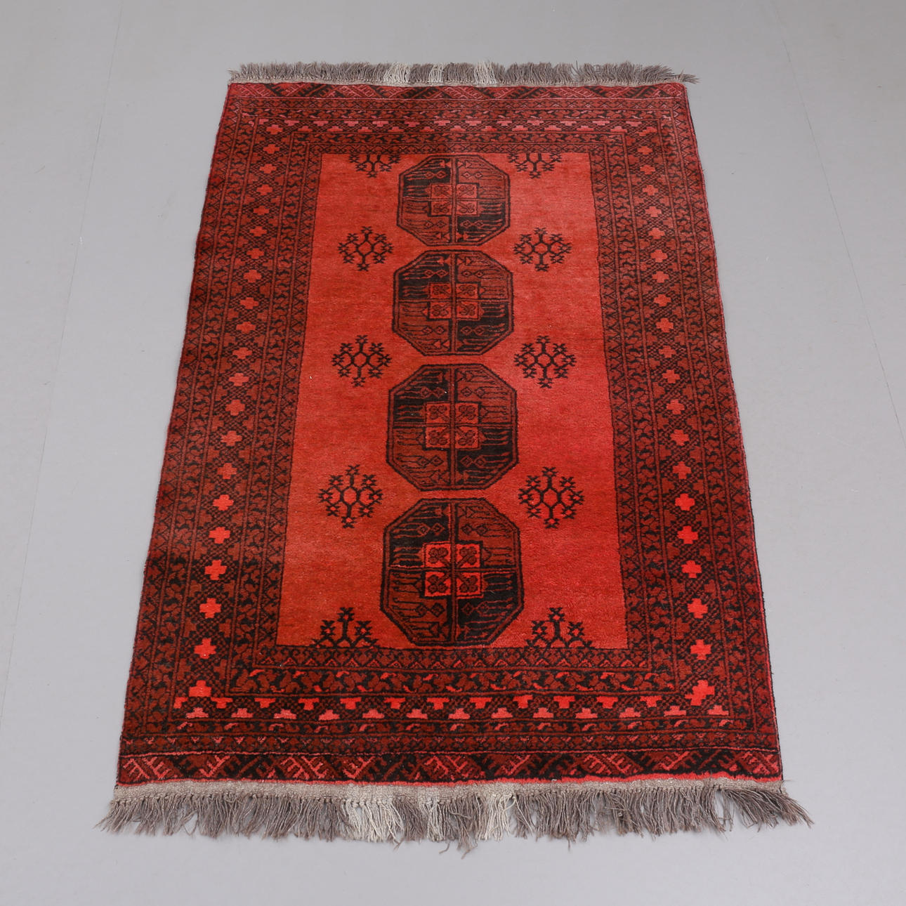 ORIENTAL CARPET, Afghan, approx 195x130 cm.