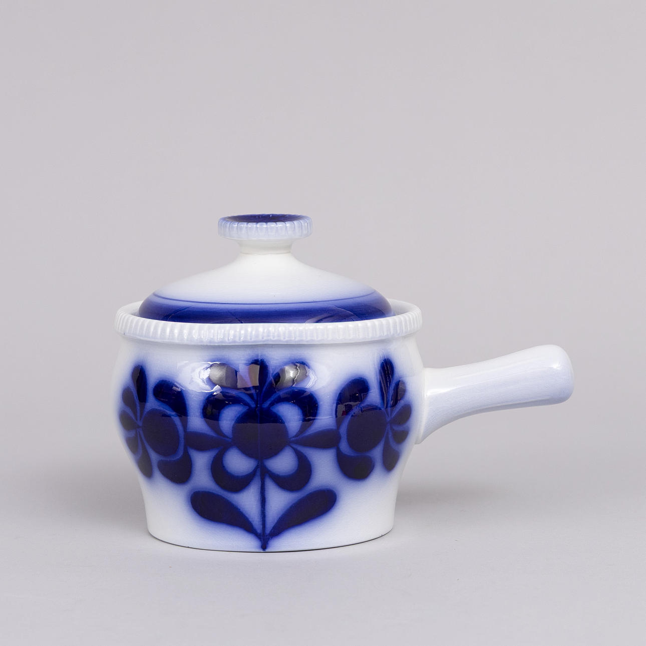 Piikiven carott, Sininen kukka, Upsala-ekeby Gefle.