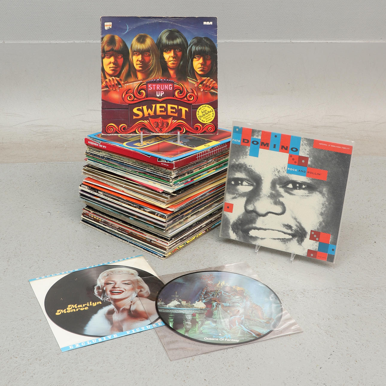 VINYL RECORDS, 77 pcs, mixed genres.