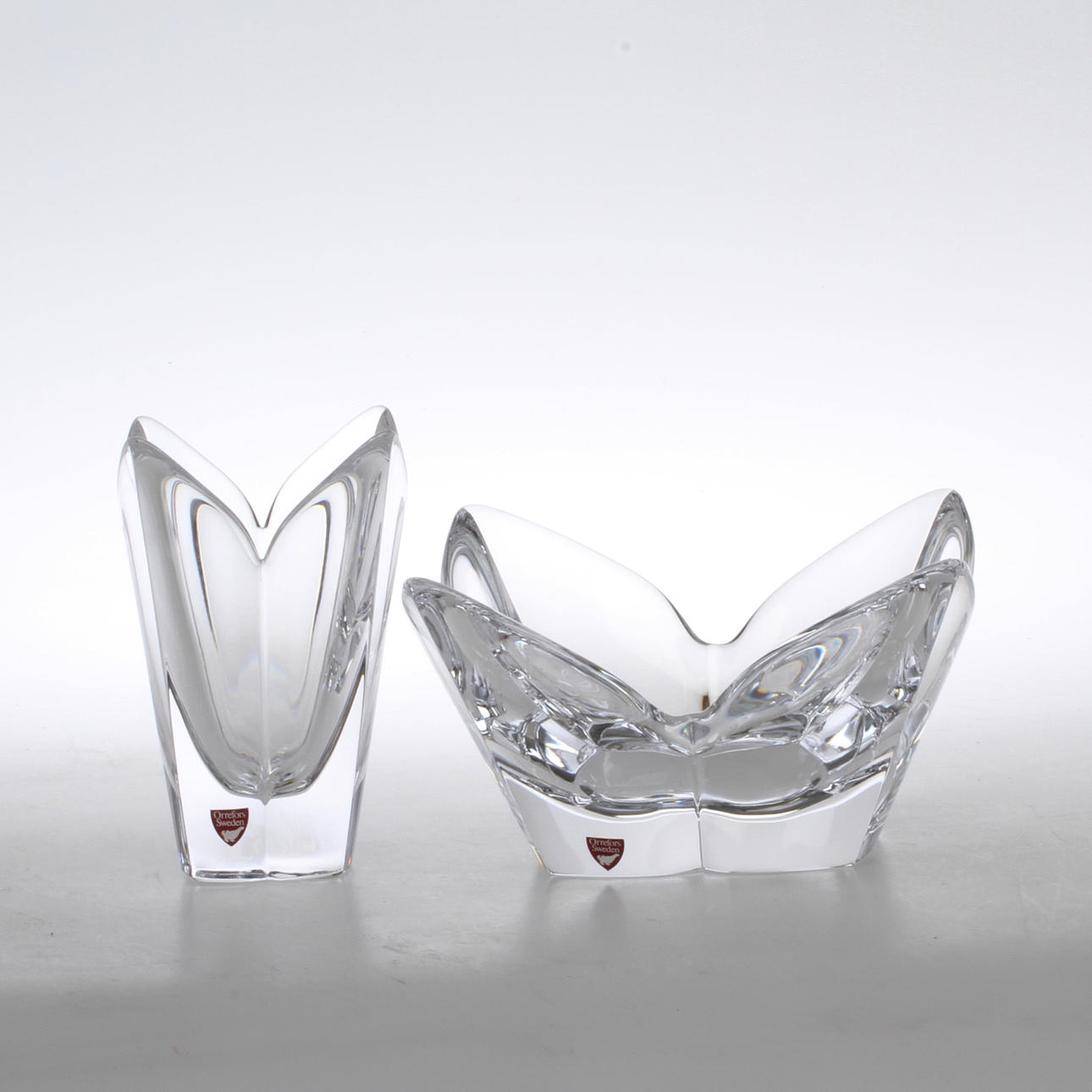 VAS samt SKÅL, glas, Lars Hellsten, Orrefors.