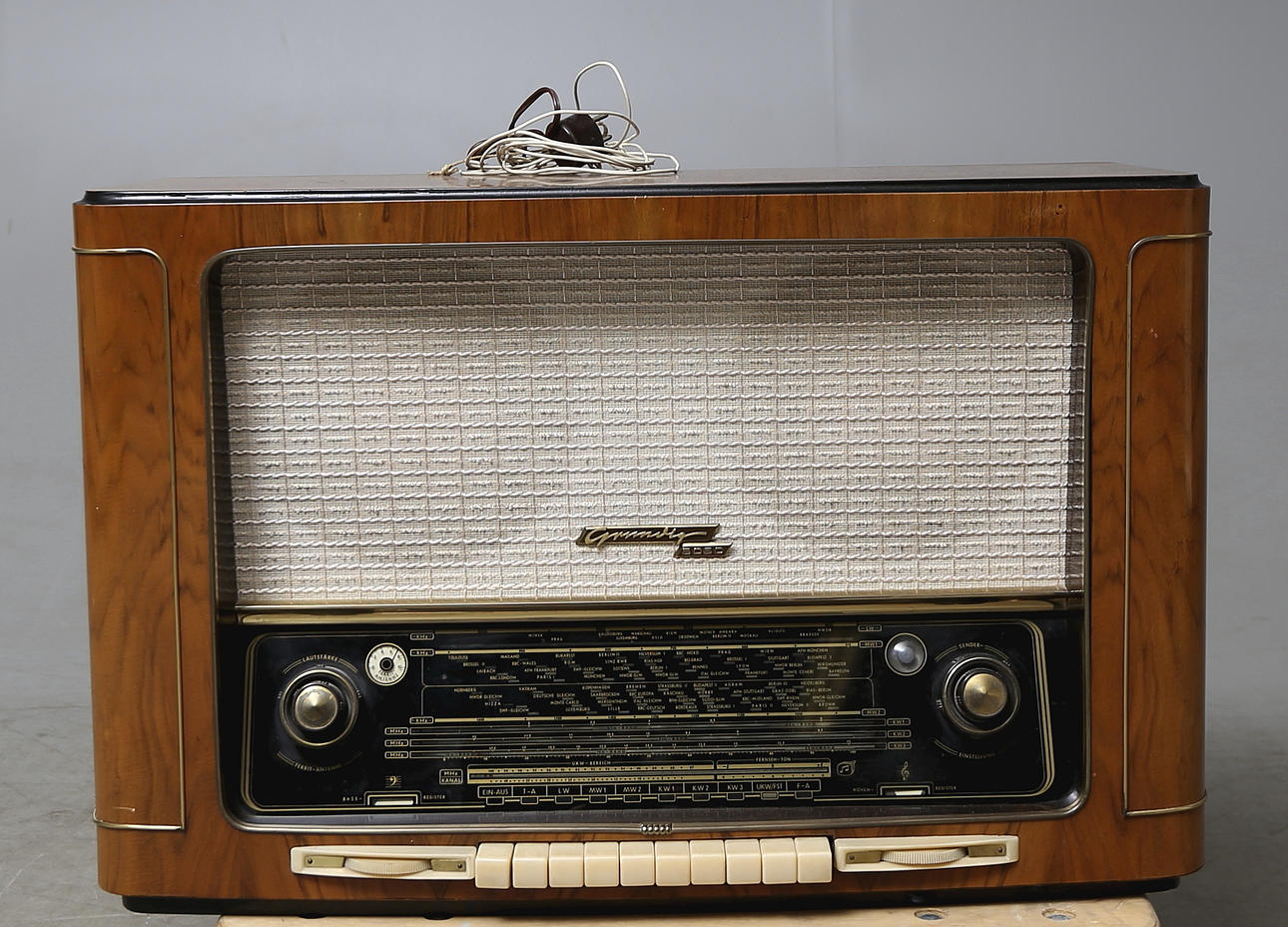 RADIO, Grundig, 1900-talets mitt.