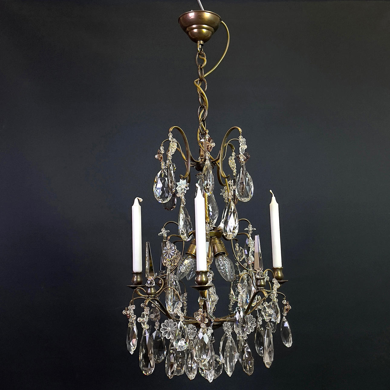 A 20th century Rococo chandelier.