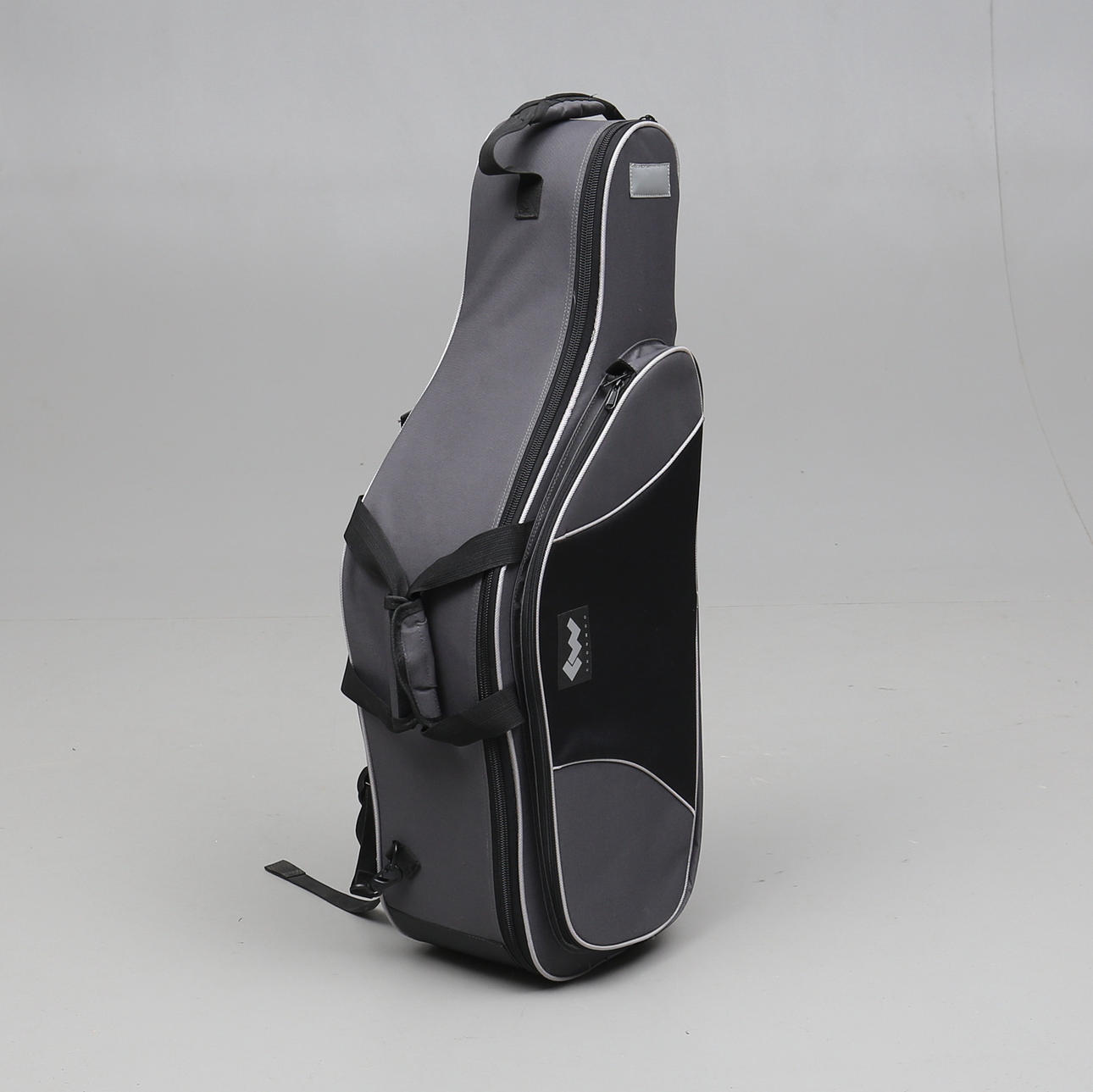 SAXOFONVÄSKA, Chonwoo, 2000-tal.