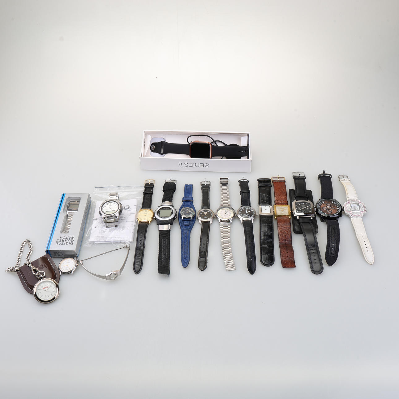 WRISTWATCH/ WATCHES, 17 pieces.