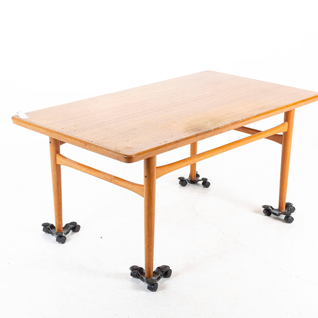 A teak coffee table, 1950s/60s.