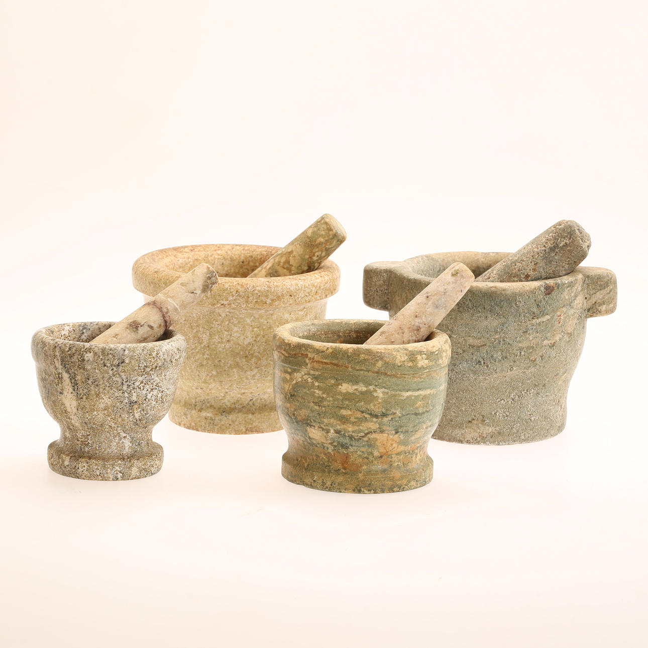 Mortlar med støder, 4 stykker, marmor.