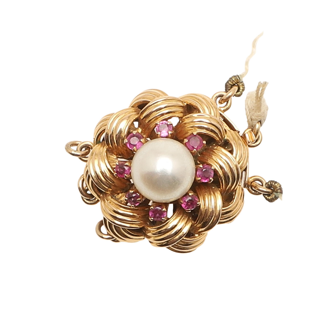 AN 18CT GOLD AND RUBY CLASP.