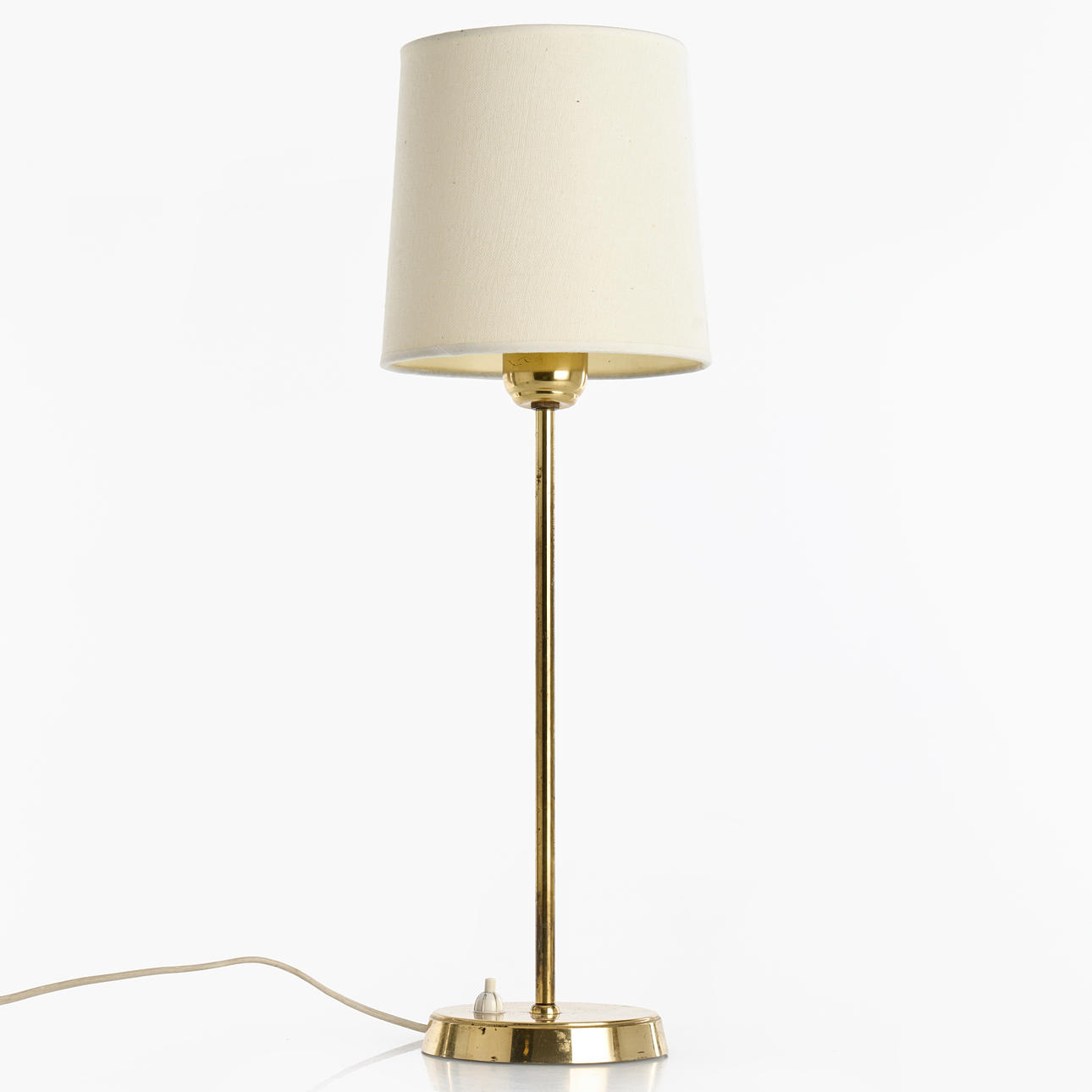 A table lamp, marked LSA, model 1001, brass, 20th century.