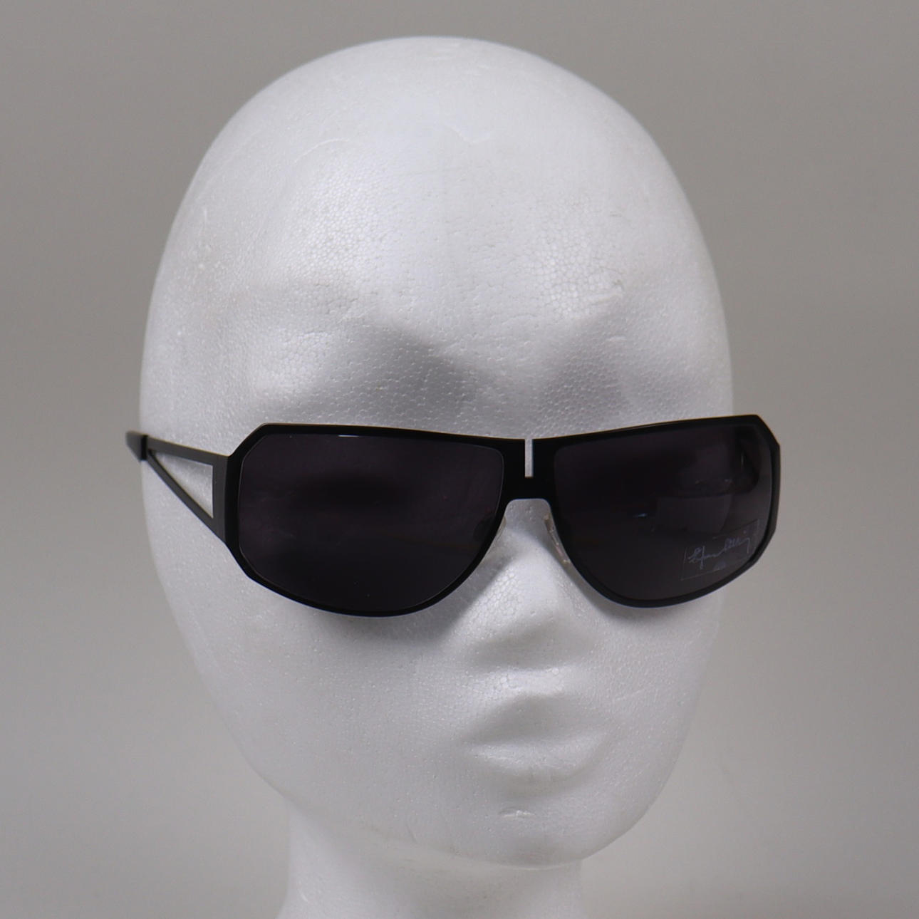 SOLBRILLER, Efva Attling, „Sun King“.