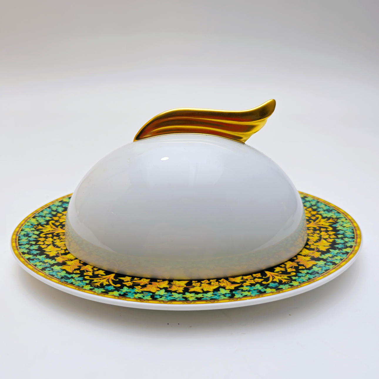 VERSACE ROSENTHAL. BUTTERDOSE. DER EFEU. GOLDRAND.