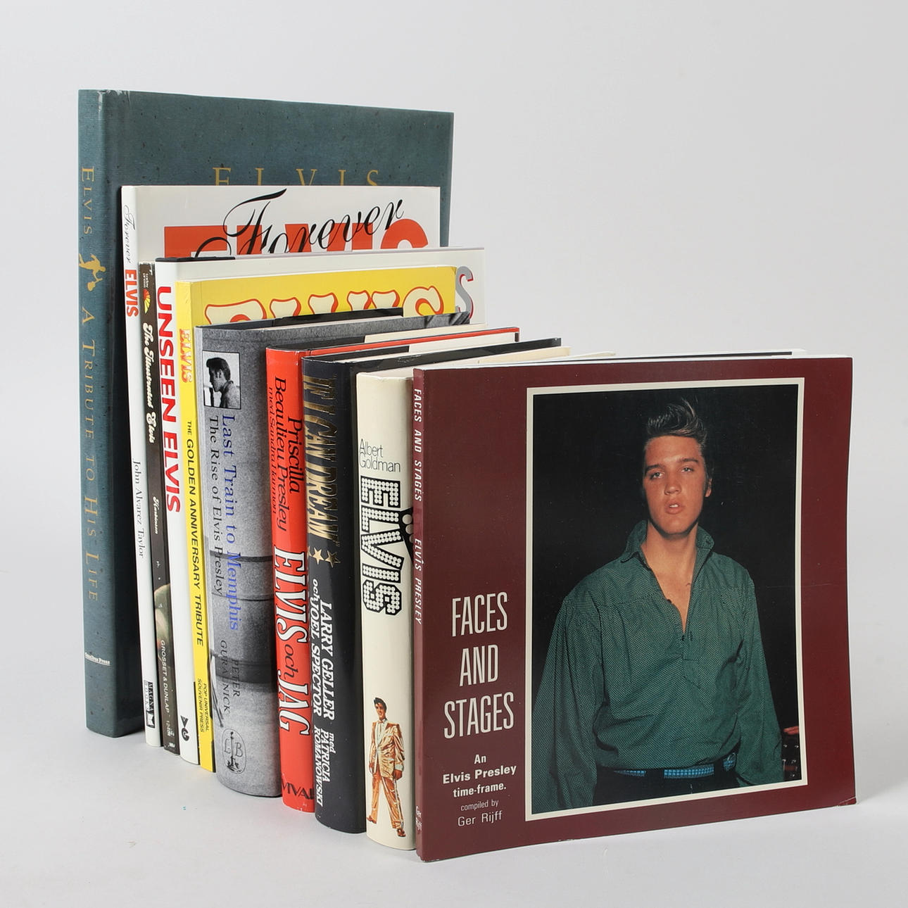 ELVIS PRESLEY, 11 books.