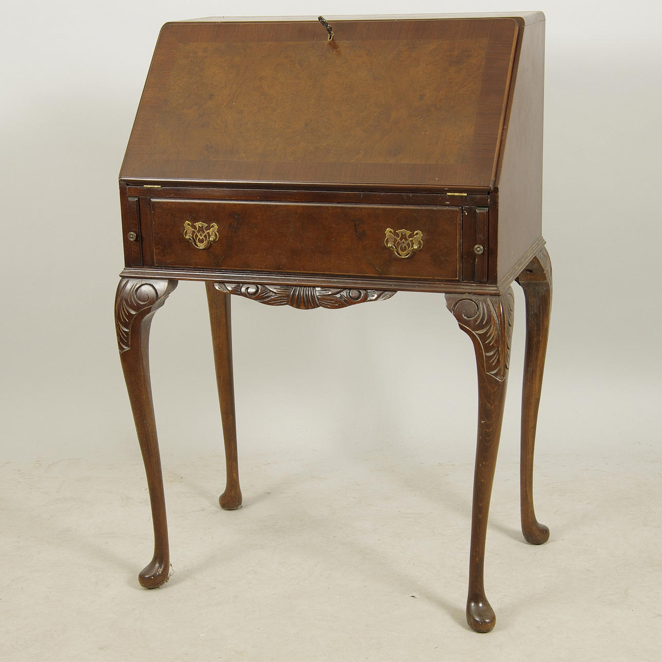 DAMSEKRETÄR, mahogny, engelsk stil.