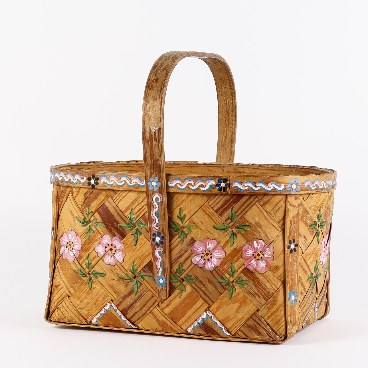 CHIPBOARD PAINTED DECOR.