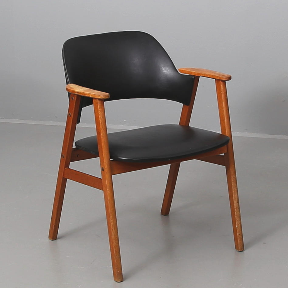 STOL med galonklädsel, okänd formgivare, Sverige 1960-tal.