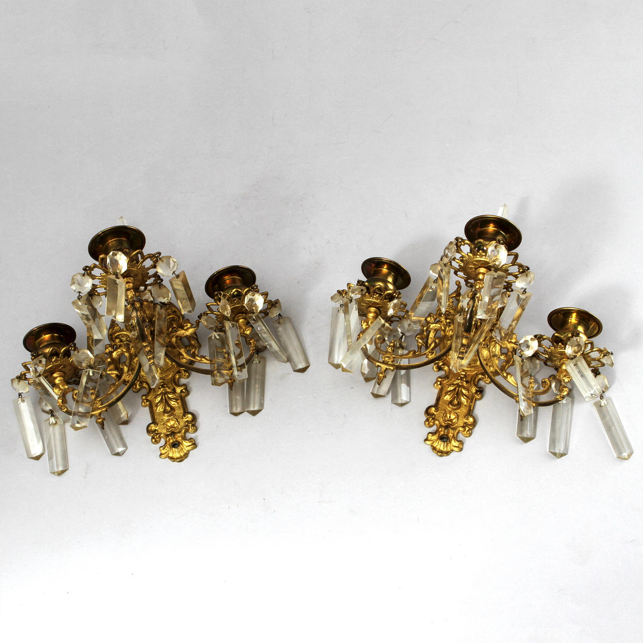 APPLIQUER, ett par, oscarianska 1800-talets slut.