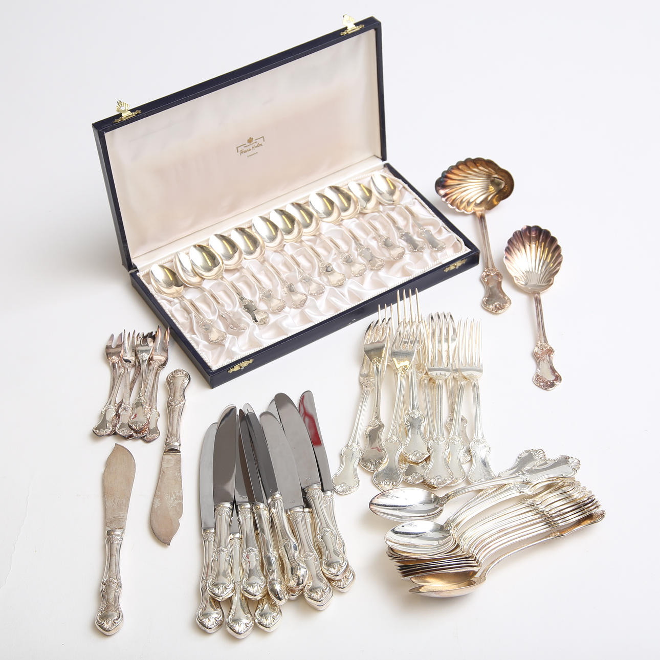 Bestik sæt, 61 stykker, nysølv, Mema, model „Patricia“.