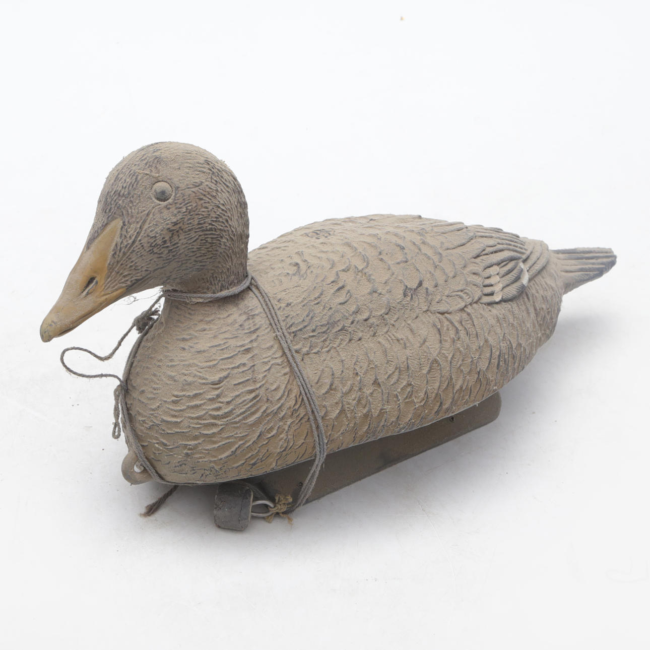 VETTE, plastic, brand Jaguar, with lead solder.