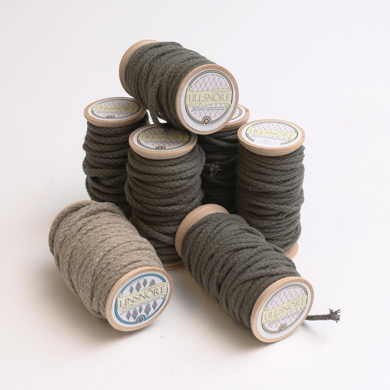 LACE/SEALING STRIP, mostly wool, Shallow Production.