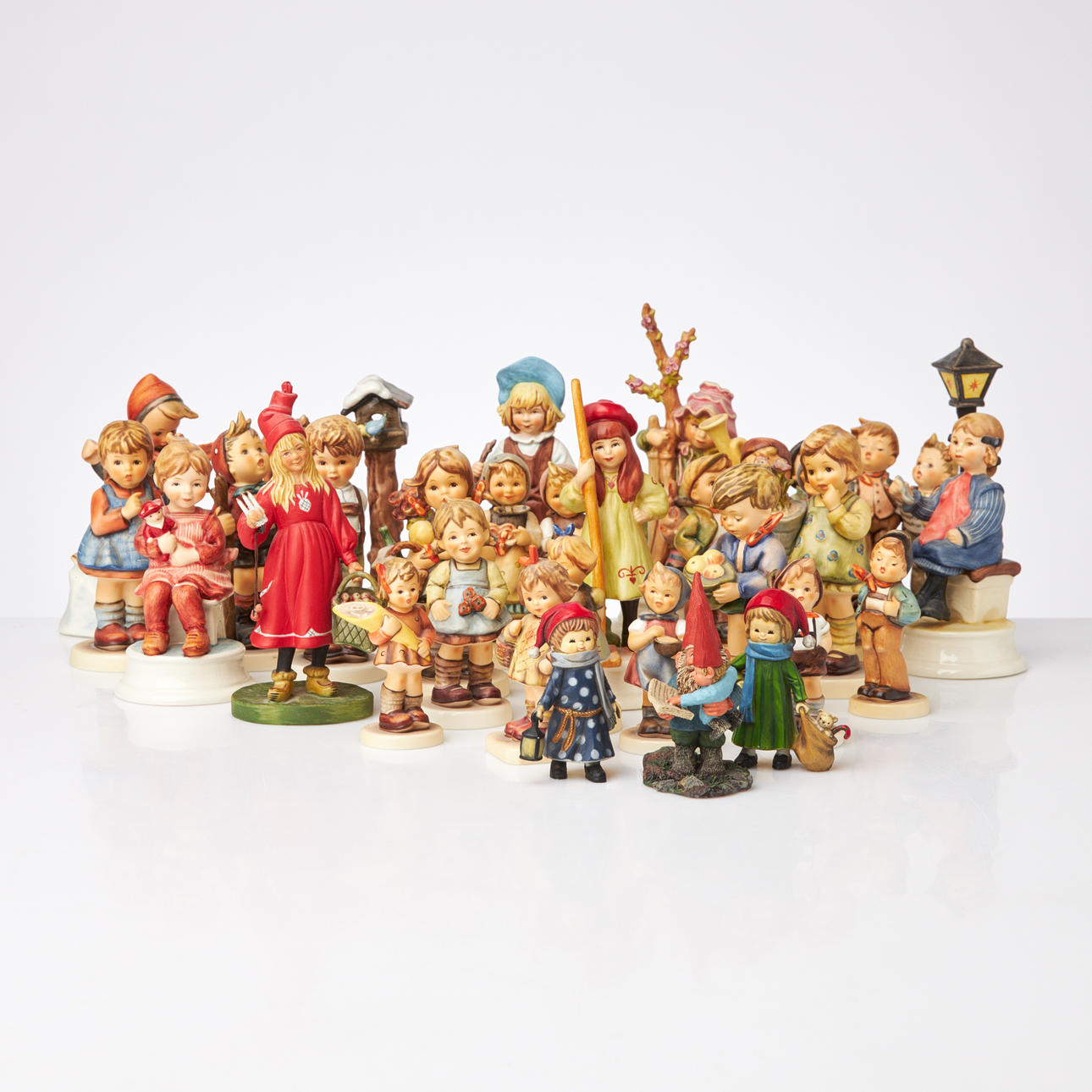 HUMMEL and GOEBEL FIGURINES, approx. 23 pieces.