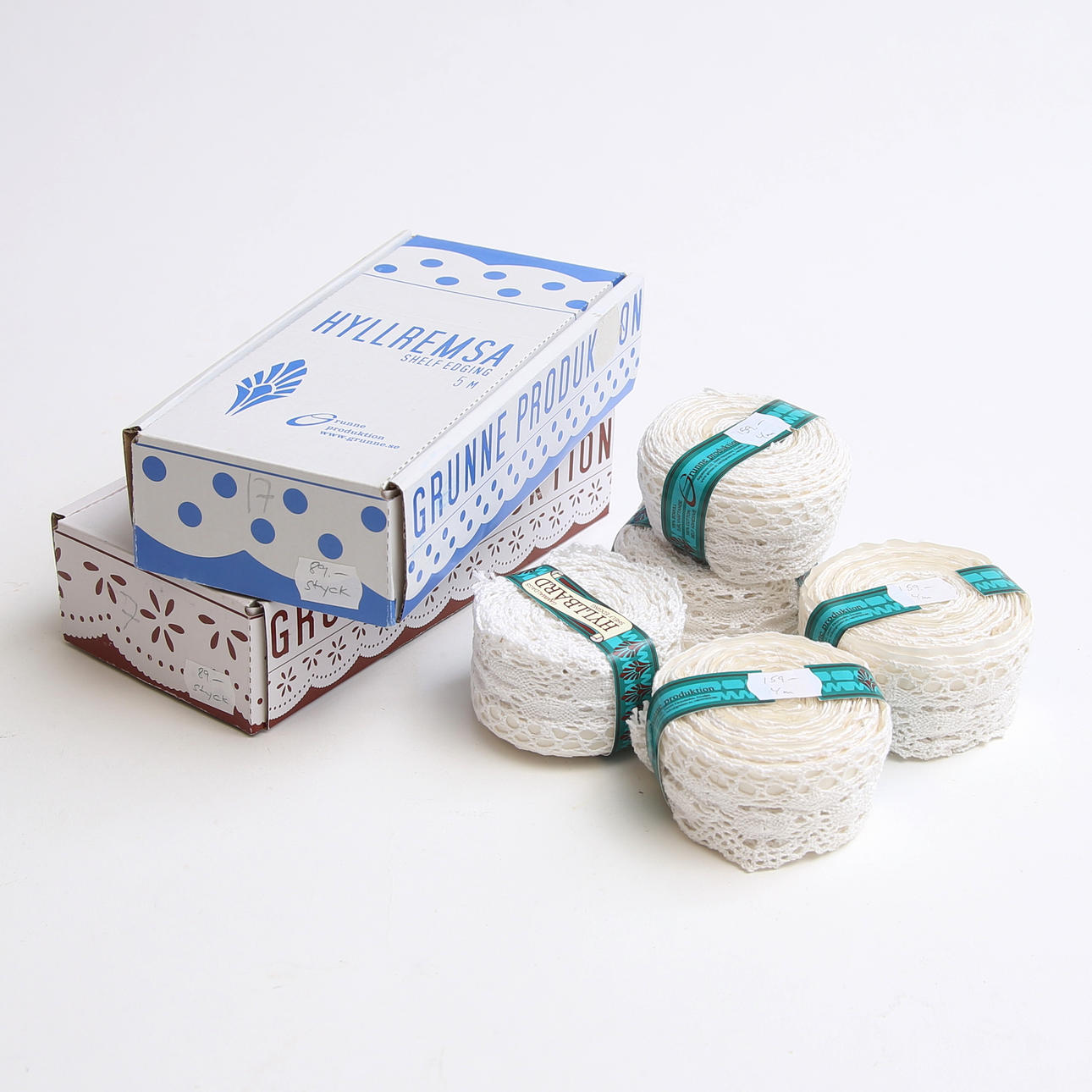 SHELF AND SHELF STRIPS, Gunnebo production.