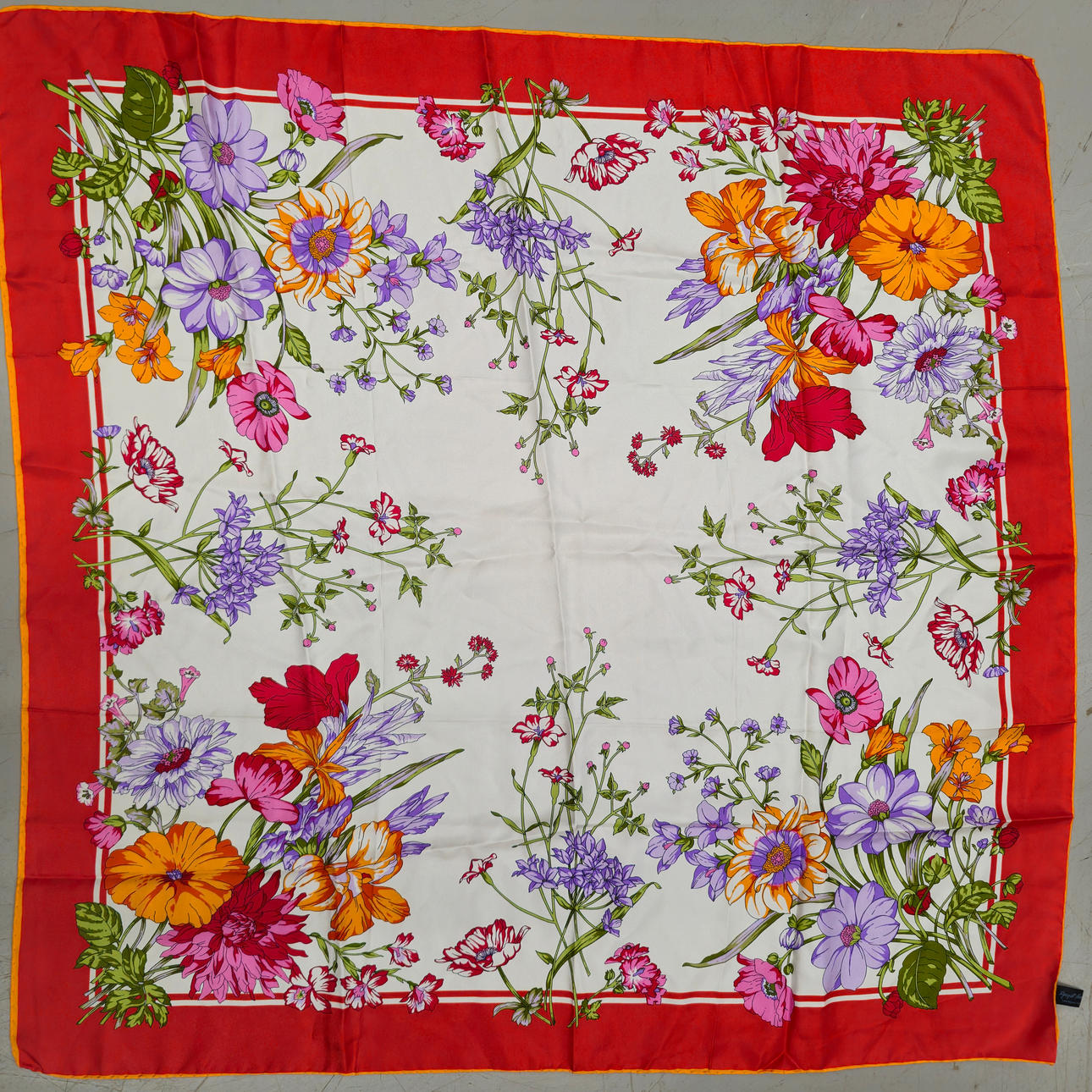 GUY SAINT HONORE. FLORAL SCARF WITH CARP. SILK.