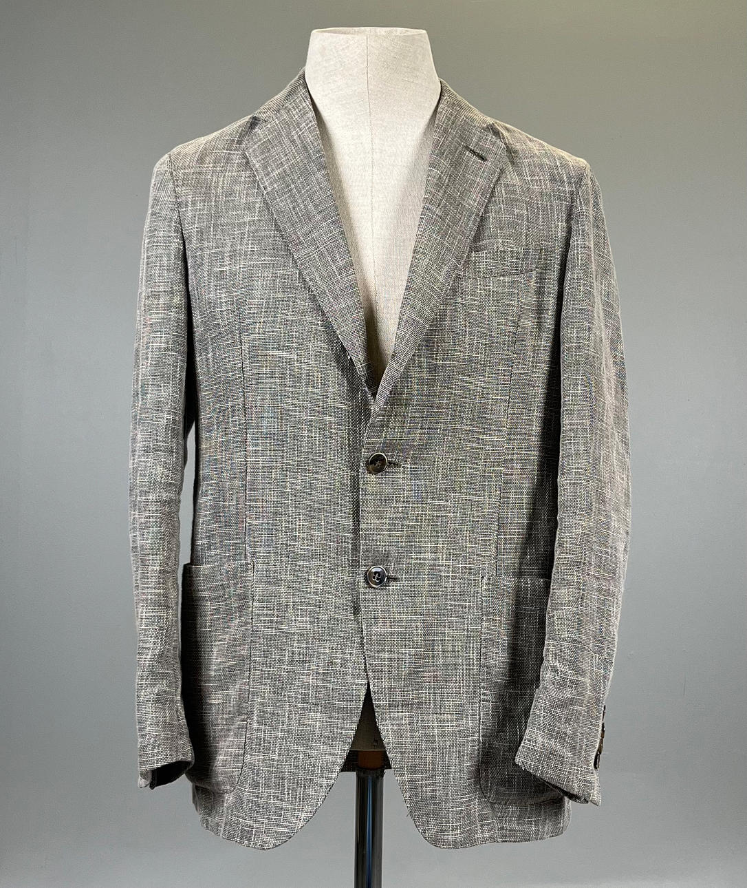 KAVAJ, Armani collezioni.